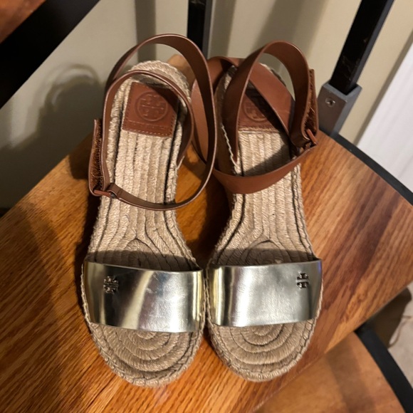 Tory Burch Bima 2 Espadrilles Gold Tan Two Toned Wedge Ankle Wrap Strap Size 7 - Picture 5 of 9